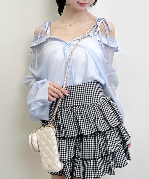 INGNI(イング)の「2Way肩リボンオフショルシアーシャツ(シャツ/ブラウス・レディース・イエロー/ピンク/アイボリー/サックスブルー・M)」の15枚目の写真