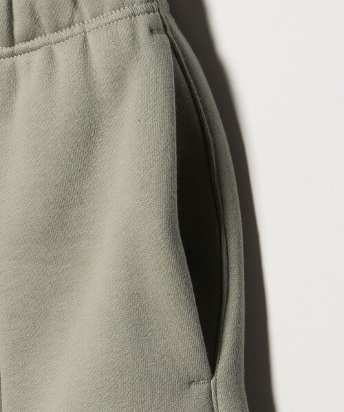 FOG ESSENTIALS(エフオージーエッセンシャルズ)の「<FEAR OF GOD ESSENTIALS>LOUNGE スウェット パンツ(スウェットパンツ・メンズ・ナチュラル/ブラック・M/S/L/XS)」の5枚目の写真
