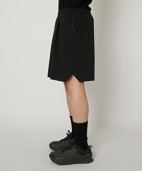 Product Twelve(プロダクトトゥエルブ)の「【Product Twelve】Ventilation Traning Shorts(その他パンツ・メンズ・ブラウン/ブラック・1/2)」の3枚目の写真