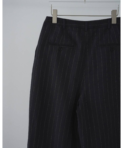 anuke(アンヌーク)の「anuke Linen Tuck Pants(その他パンツ・レディース・ダークブラウン/ネイビー・36/38)」の4枚目の写真
