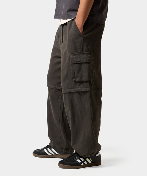 HUF（ハフ）の「huf CO-OP TREK CONVERTIBLE PANT（カーゴパンツ・メンズ・カモフラージュ/ブラック/ホワイト・M/S/XL/L）」の11枚目の写真