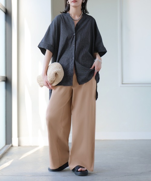 HUG.U(ハグユー)の「超ラク さらっと軽いストレッチワイドパンツ(その他パンツ・レディース・ライトベージュ/ブラック/モカ・L/M)」の12枚目の写真