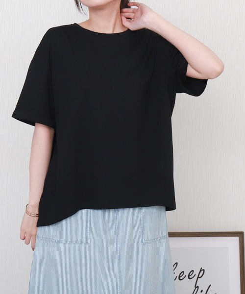 libelle more（リベル モア）の「ワイドシルエット切替デザインプルオーバー【接触冷感／吸水速乾／遮熱】（Tシャツ/カットソー・レディース・チャコールグレー/オフホワイト/ブラック/ボルドー・M/L）」の19枚目の写真