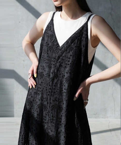 antiqua(アンティカ)の「ノースリーブ 綿100 サロペット(サロペット/オーバーオール・レディース・ブラック・ONESIZE)」の7枚目の写真