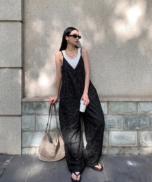antiqua(アンティカ)の「ノースリーブ 綿100 サロペット(サロペット/オーバーオール・レディース・ブラック・ONESIZE)」の14枚目の写真
