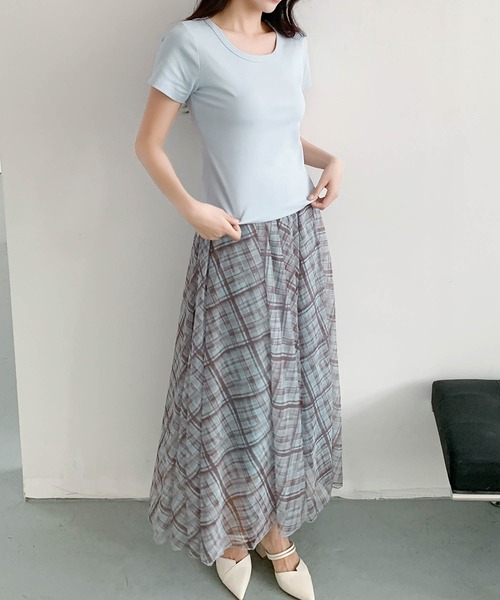 LOWO(ロワ)の「【超ストレッチ / M~4L】型崩れしにくい極上コットンプルオーバー(Tシャツ/カットソー・レディース・イエロー/チャコールグレー/ホワイト/ブラック/ブルー/ピンク・M/2L/L/4L/3L)」の14枚目の写真