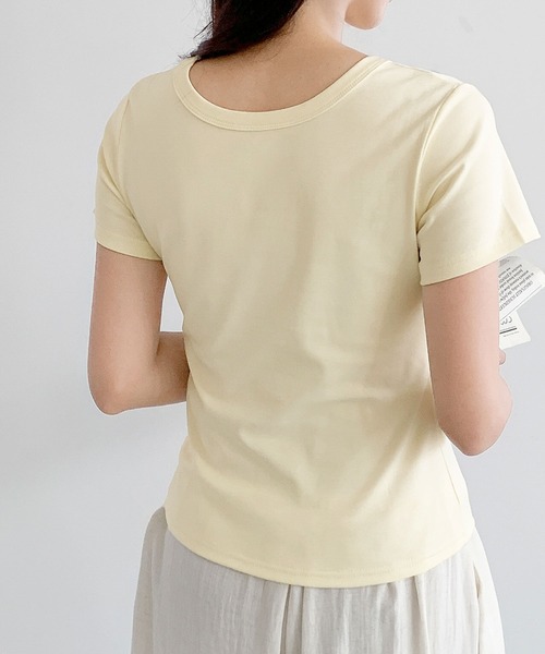 LOWO(ロワ)の「【超ストレッチ / M~4L】型崩れしにくい極上コットンプルオーバー(Tシャツ/カットソー・レディース・イエロー/チャコールグレー/ホワイト/ブラック/ブルー/ピンク・M/2L/L/4L/3L)」の17枚目の写真