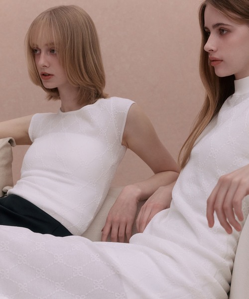 EIMY ISTOIRE(エイミーイストワール)の「PAPILLON MONOGRAM KNIT TOP(ニット/セーター・レディース・ライトピンク/ブラック/ライトグレー/ホワイト・F)」の17枚目の写真