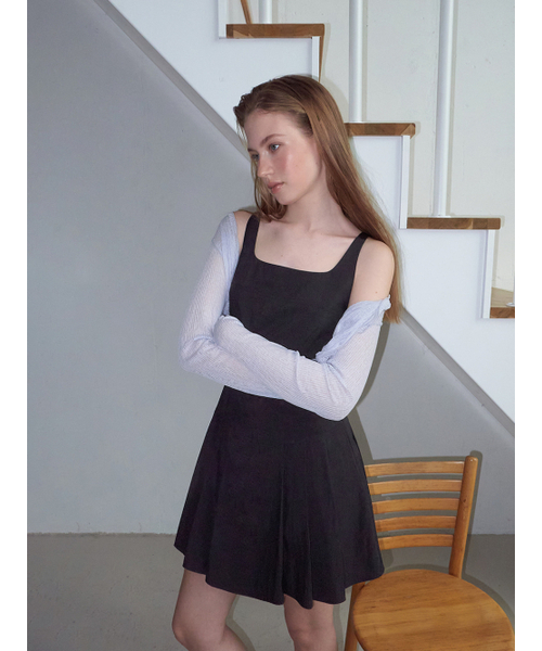 ETMON(エトモン)の「Pintuck Stitch Sleeveless Dress, Black(ワンピース・レディース・その他・SMALL/MEDIUM)」の1枚目の写真