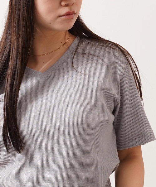 1111clothing(ワンフォークロージング)の「レギュラーフィット サーマル Vネック Tee / Regular Fit Thermal V-Neck T-Shirt(Tシャツ/カットソー・メンズ・グレー/ネイビー/カーキ/ブラック・L/XL/M)」の19枚目の写真