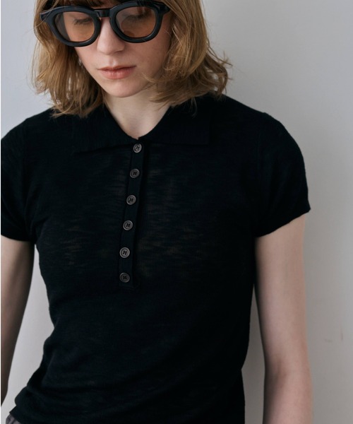 flaeu(フラユ)の「Dry Sheer Polo Knit(ポロシャツ・レディース・ライトブルー/ブラック/ライトグレー/アイボリー・FREE)」の1枚目の写真