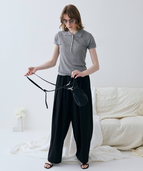 flaeu(フラユ)の「Dry Sheer Polo Knit(ポロシャツ・レディース・ライトブルー/ブラック/ライトグレー/アイボリー・FREE)」の18枚目の写真