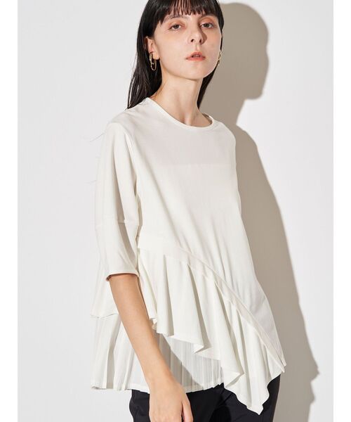 ELENDEEK(エレンディーク)の「サイドフレアドッキングカットソー(Tシャツ/カットソー・レディース・ベージュ/ブラック/オフホワイト・FREE)」の15枚目の写真
