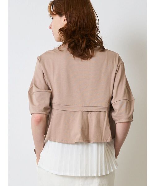 ELENDEEK(エレンディーク)の「サイドフレアドッキングカットソー(Tシャツ/カットソー・レディース・ベージュ/ブラック/オフホワイト・FREE)」の6枚目の写真