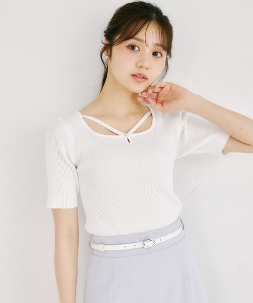 tocco closet(トッコ クローゼット)の「【ZOZO限定】接触冷感パールビジューネックリブトップス(Tシャツ/カットソー・レディース・ネイビー/ブラック/その他/オフホワイト・M)」の18枚目の写真