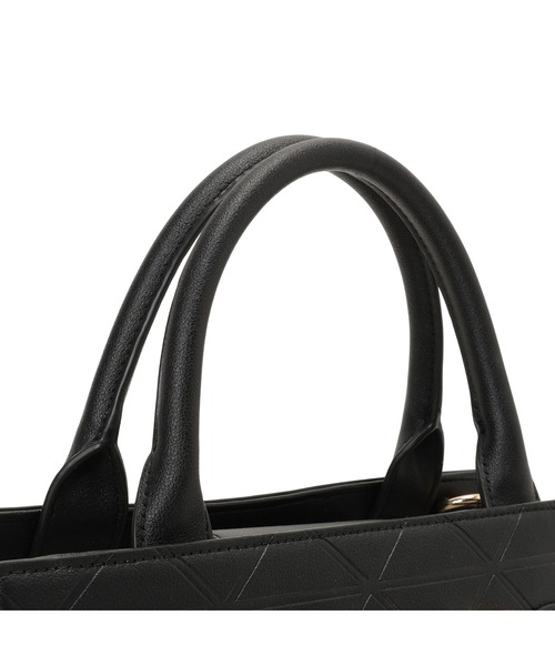 Guess(ゲス)の「CELESTIA Satchel(トートバッグ・レディース・ブラック・ONE SIZE)」の11枚目の写真