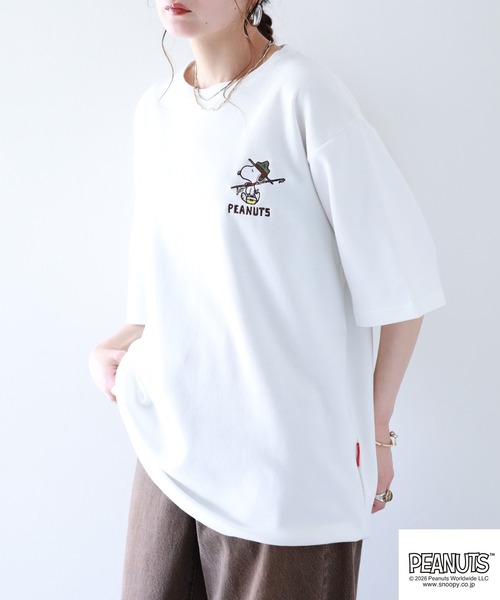PEANUTS(ピーナッツ)の「PEANUTS スヌーピー柄接触冷感ビッグシルエット半袖Tシャツ(Tシャツ/カットソー・メンズ・サックスブルー系/ネイビー/ホワイト系/オフホワイト/ネイビー系/グレイッシュベージュ・M/L/S/LL)」の11枚目の写真