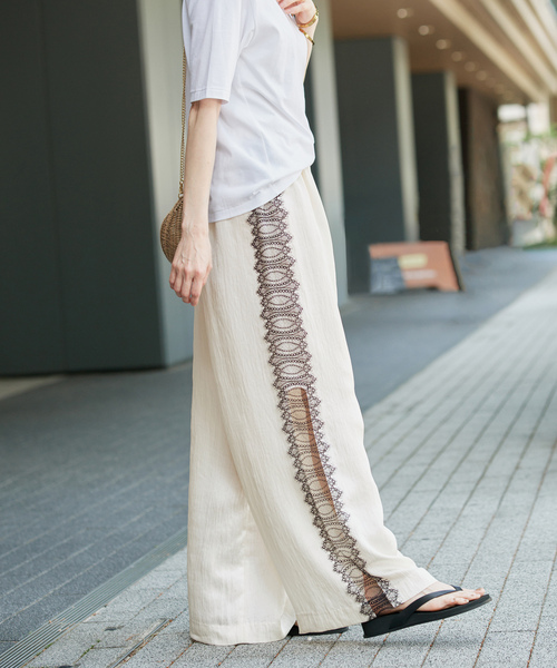 VERMEIL par iena（ヴェルメイユパーイエナ）の「Side Lace リラックスパンツ（その他パンツ・レディース・ホワイト系その他/ネイビー・36/38）」の9枚目の写真