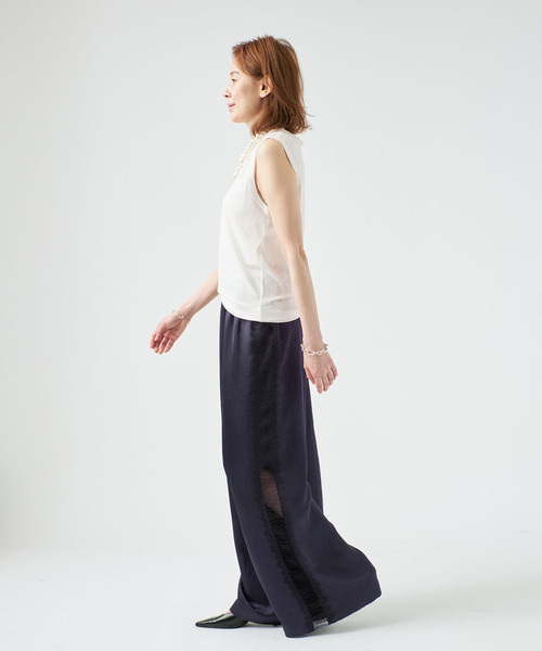 VERMEIL par iena（ヴェルメイユパーイエナ）の「Side Lace リラックスパンツ（その他パンツ・レディース・ホワイト系その他/ネイビー・36/38）」の11枚目の写真