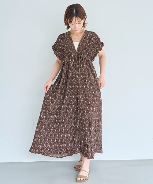 mil(ミル)の「小花柄 シャーリングワンピース【587232】(ワンピース・レディース・ブラウン/ブラック・S/XS)」の11枚目の写真