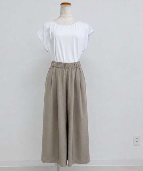 DAY CLOSET(デイ クローゼット)の「【ウエスト幅広ゴム/タック入り】スカートライクなボリューム感。イージー ガウチョ パンツ レディース(その他パンツ・レディース・ベージュ/ライトブルー/ブラック/グレー/グレイッシュベージュ/ピンク系その他・S/M/L)」の9枚目の写真