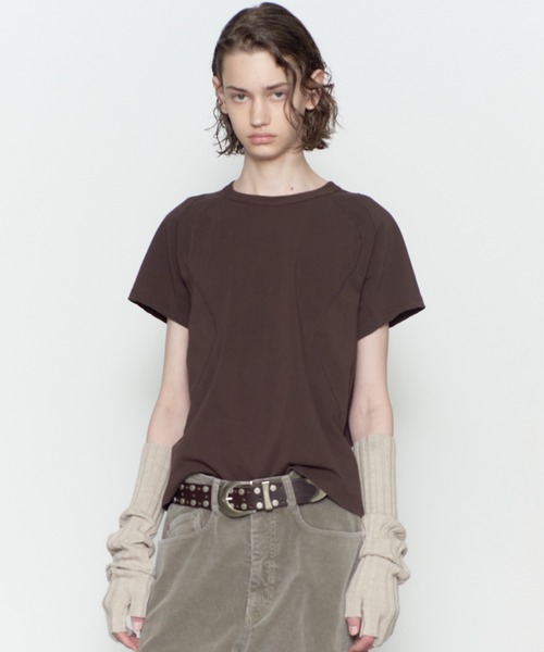 NVRFRGT(ネヴァーフォーゲット)の「PANNELD HALF SLEEVE T-SHIRT(Tシャツ/カットソー・メンズ・ブラック/ブラウン・2/1)」の2枚目の写真