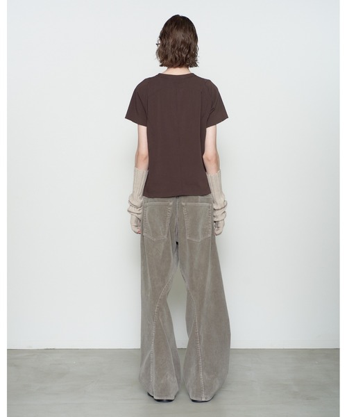 NVRFRGT(ネヴァーフォーゲット)の「PANNELD HALF SLEEVE T-SHIRT(Tシャツ/カットソー・メンズ・ブラック/ブラウン・2/1)」の8枚目の写真