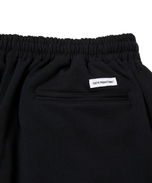 COOTIE PRODUCTIONS（クーティープロダクションズ）の「Dry Tech Sweat Shorts（スウェットパンツ・メンズ・ブラック/オフホワイト・LARGE/X-LARGE/MEDIUM/SMALL）」の4枚目の写真