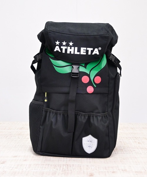 ATHLETA(アスレタ)の「≪athleta≫ボール収納&シューズ収納まで備えた、約35Lの大容量!ATHLETAらしいフットボールムードを、毎日のスポーツカジュアルに落とし込めるカフェブラバッグパック(バックパック/リュック・レディース・ブラック・F)」の7枚目の写真