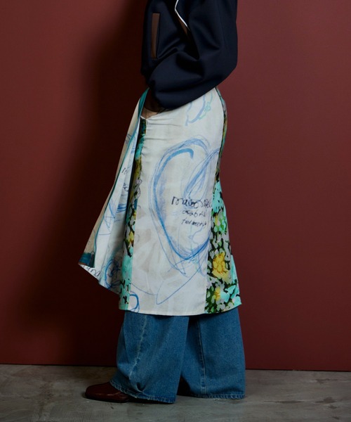 MAISON SPECIAL(メゾンスペシャル)の「Drawing Scarf Skirt/ドローイングスカーフスカート(スカート・レディース・ブラック/マルチ・36/38)」の2枚目の写真