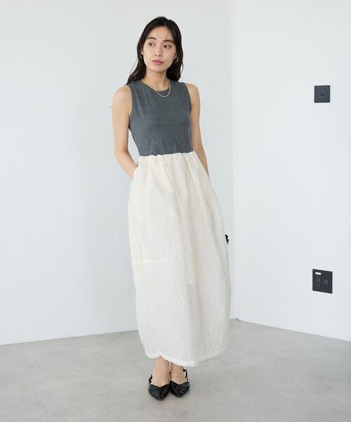 CRAFT STANDARD BOUTIQUE（クラフトスタンダードブティック）の「カット×フクレジャガードフレアワンピース（ワンピース・レディース・オリーブ/ブラック/ホワイト・M/L）」の21枚目の写真