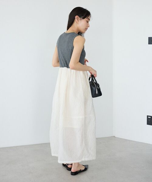 CRAFT STANDARD BOUTIQUE（クラフトスタンダードブティック）の「カット×フクレジャガードフレアワンピース（ワンピース・レディース・オリーブ/ブラック/ホワイト・M/L）」の15枚目の写真