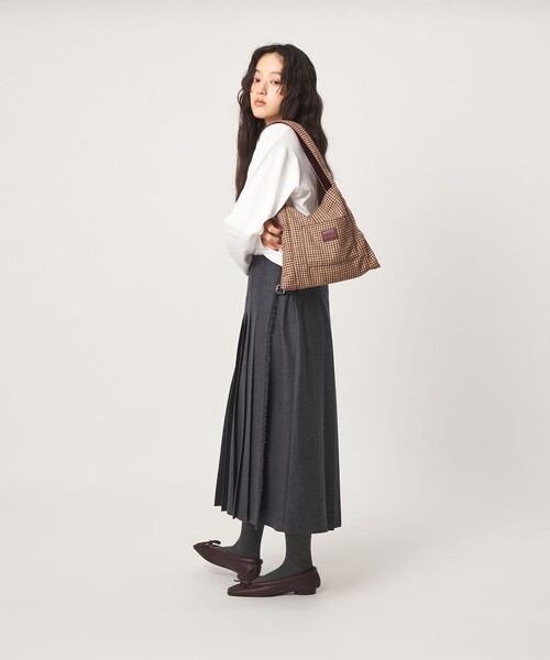 green label relaxing(グリーンレーベルリラクシング)の「<CLANATE>リバーシル バッグ(無地/チェック)(ショルダーバッグ・レディース・ネイビー/ワインレッド・FREE)」の7枚目の写真