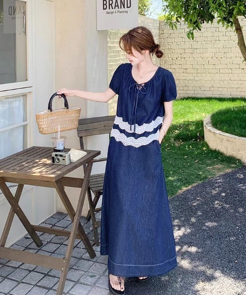 FAVORITO(ファヴォリート)の「デニムトップススカートセットアップ(セットアップ・レディース・ブルー・XL/L/M/S)」の13枚目の写真