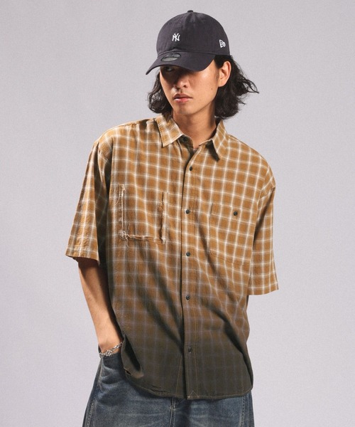 RAGEBLUE(レイジブルー)の「GRADATION CHECK OVERSIZED SHIRTS/グラデーションチェック/オーバーサイズシャツ(シャツ/ブラウス・メンズ・ブラウン系その他/ブラック系その他/ブルー系その他・LARGE/MEDIUM)」の3枚目の写真