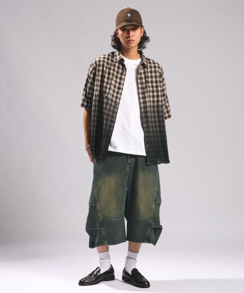 RAGEBLUE(レイジブルー)の「GRADATION CHECK OVERSIZED SHIRTS/グラデーションチェック/オーバーサイズシャツ(シャツ/ブラウス・メンズ・ブラウン系その他/ブラック系その他/ブルー系その他・LARGE/MEDIUM)」の4枚目の写真