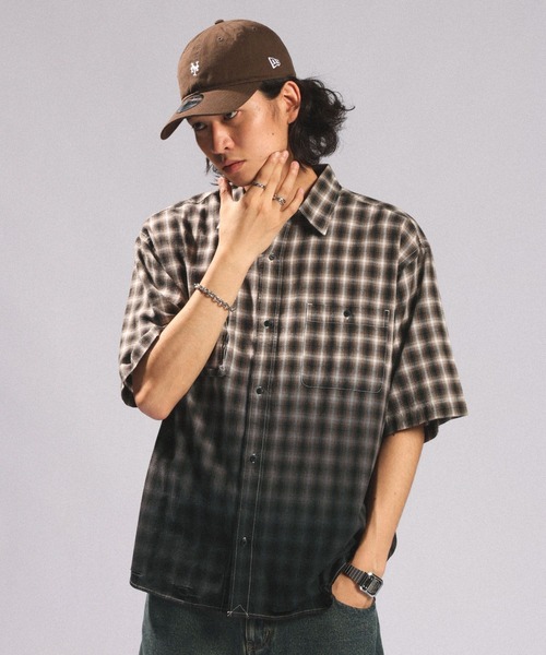 RAGEBLUE(レイジブルー)の「GRADATION CHECK OVERSIZED SHIRTS/グラデーションチェック/オーバーサイズシャツ(シャツ/ブラウス・メンズ・ブラウン系その他/ブラック系その他/ブルー系その他・LARGE/MEDIUM)」の10枚目の写真