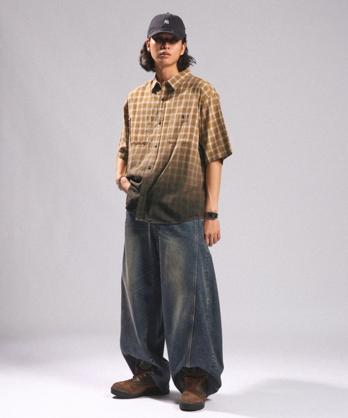 RAGEBLUE(レイジブルー)の「GRADATION CHECK OVERSIZED SHIRTS/グラデーションチェック/オーバーサイズシャツ(シャツ/ブラウス・メンズ・ブラウン系その他/ブラック系その他/ブルー系その他・LARGE/MEDIUM)」の14枚目の写真