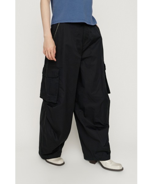 SLY(スライ)の「OVER LOOSE ZIP CARGO PT オーバールーズジップカーゴパンツ 夏服 秋服 冬服(カーゴパンツ・レディース・ブラック/オフホワイト/カーキ・2/1)」の15枚目の写真