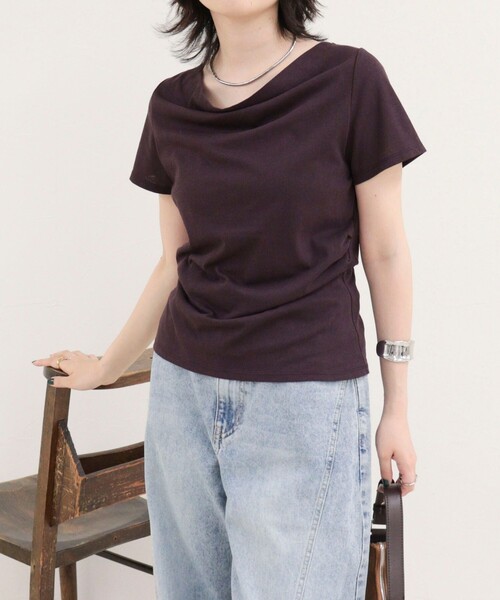 fredy emue(フレディエミュ)の「ドレープカットソーブラウス(Tシャツ/カットソー・レディース・オフホワイト/ブラウン/ベージュ・38)」の9枚目の写真