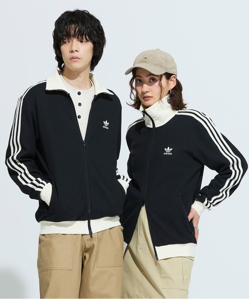 adidas（アディダス）の「アディカラー クラシック トラックトップ（ジェンダーニュートラル）ワッフル  / トラックジャケット / ジャージ / アディダスオリジナルス adidas Originals（ジャージ・メンズ・ブラック・SMALL/MEDIUM/LARGE/X-LARGE/XX-LARGE/X-SMALL/XX-SMALL/4XL/5XL/3XS/3XL）」の3枚目の写真