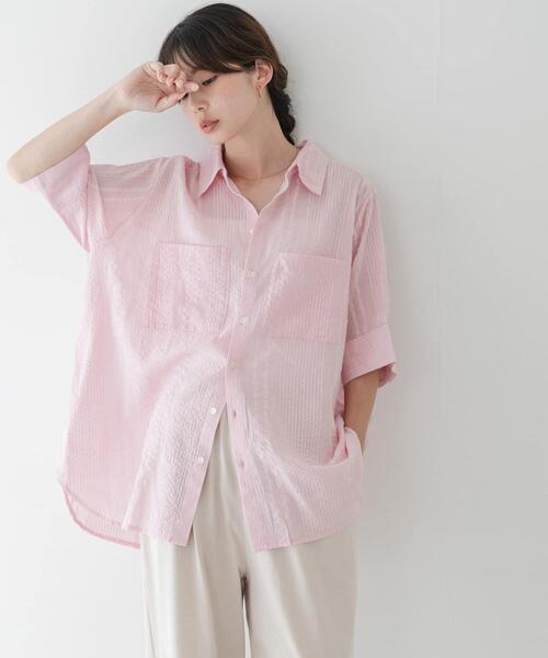 URBAN RESEARCH Sonny Label(アーバンリサーチサニーレーベル)の「コットンサッカーオーバーシャツ(シャツ/ブラウス・レディース・ホワイト/ブラック/ライトピンク・FREE)」の3枚目の写真