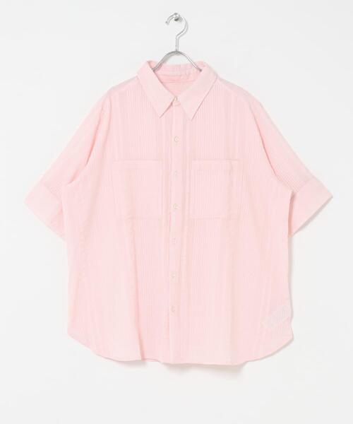 URBAN RESEARCH Sonny Label(アーバンリサーチサニーレーベル)の「コットンサッカーオーバーシャツ(シャツ/ブラウス・レディース・ホワイト/ブラック/ライトピンク・FREE)」の8枚目の写真
