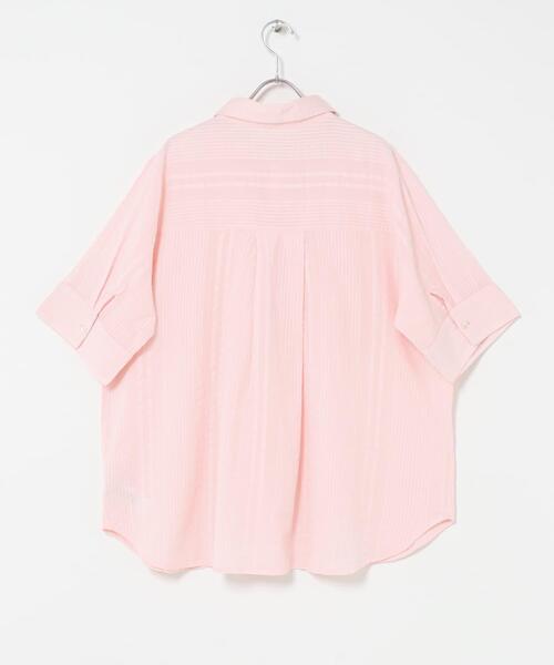 URBAN RESEARCH Sonny Label(アーバンリサーチサニーレーベル)の「コットンサッカーオーバーシャツ(シャツ/ブラウス・レディース・ホワイト/ブラック/ライトピンク・FREE)」の6枚目の写真