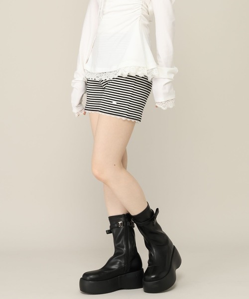 Heather（ヘザー）の「レース付きタイトカットショートパンツ　1057348（その他パンツ・レディース・グレー系その他/ブラック系その他/ブラック・FREE）」の4枚目の写真