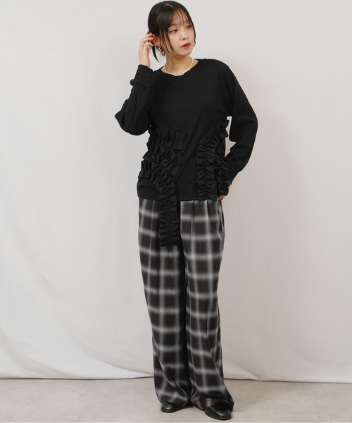 palm RICHE(ポームリシュ)の「フリルドッキングT(Tシャツ/カットソー・レディース・オフホワイト/ブラック/グレー・M)」の20枚目の写真