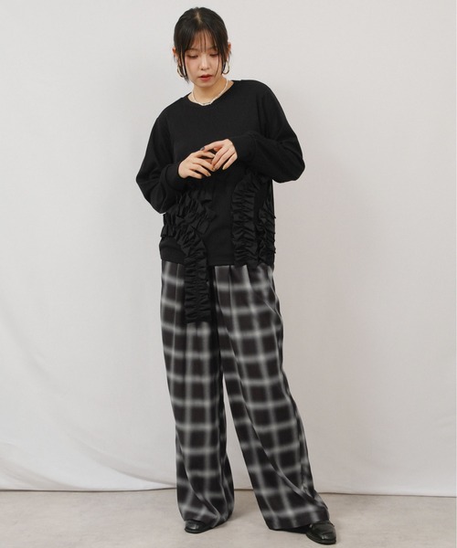 palm RICHE(ポームリシュ)の「フリルドッキングT(Tシャツ/カットソー・レディース・オフホワイト/ブラック/グレー・M)」の21枚目の写真