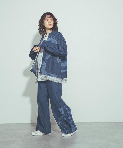 niko and...(ニコアンド)の「モチーフデニムブルゾン by MAO KAWASAKI(ブルゾン・レディース・ライトブルー/ブルー・MEDIUM/LARGE)」の19枚目の写真