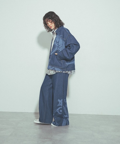 niko and...(ニコアンド)の「モチーフデニムブルゾン by MAO KAWASAKI(ブルゾン・レディース・ライトブルー/ブルー・MEDIUM/LARGE)」の12枚目の写真