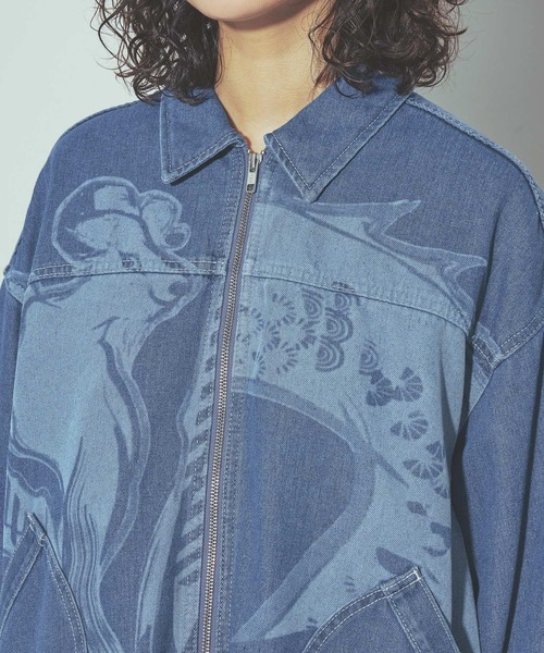 niko and...(ニコアンド)の「モチーフデニムブルゾン by MAO KAWASAKI(ブルゾン・レディース・ライトブルー/ブルー・MEDIUM/LARGE)」の21枚目の写真